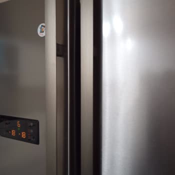 Çift Kapılı Buzdolabında Kapanmayan Parça Sorunu