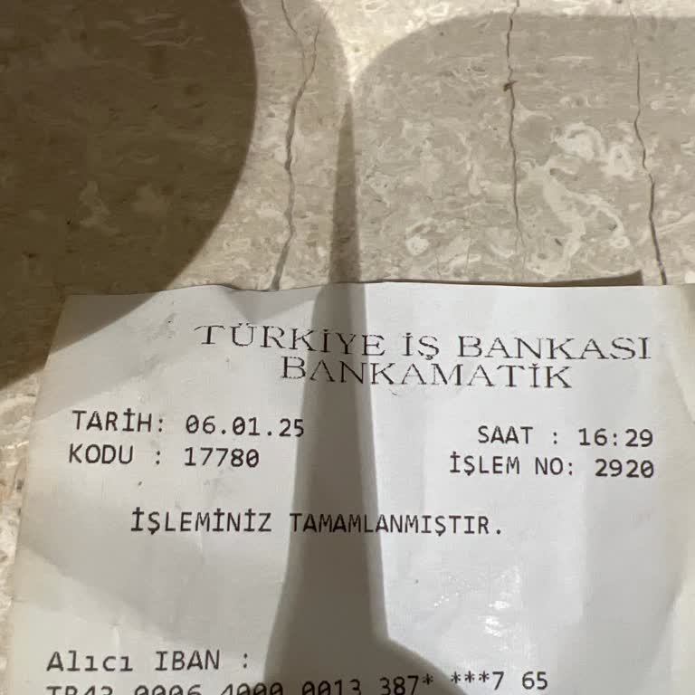 İş Bankası ATM'de Eksik Para Yatırma Sorunu