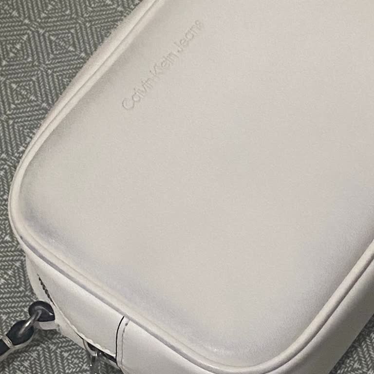 Calvin Klein Çantada Kalite Sorunu