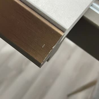 Bellona'dan Aldığımız Masa Çizik Çıktı Değişim İçin Bekliyoruz!