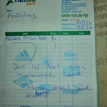 Adidas Krampon 6 Ay Dolmadan Parçalandı, Kullanıcı Hatası Dediler