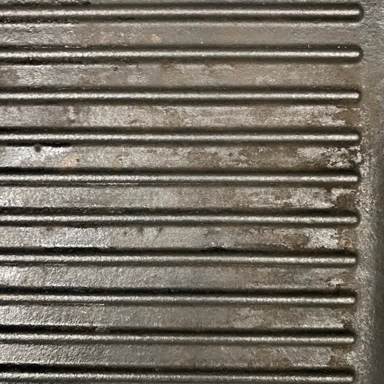 Lava Döküm Tava Soyuluyor, Sağlığı Tehdit Ediyor