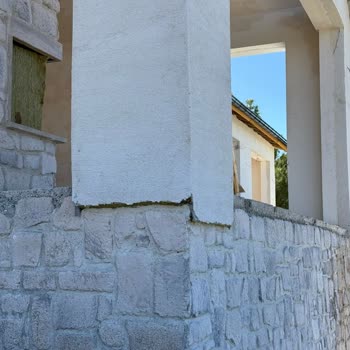 Yarım Kalan İnşaat Ve Kötü İşçilikle Mağduriyet