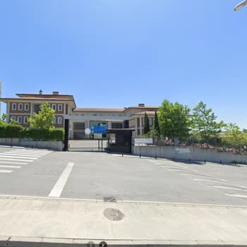 Milli Eğitim Bakanlığı Okul Giriş Düzenlemesi Ve Öğrenci Güvenliği Sorunu