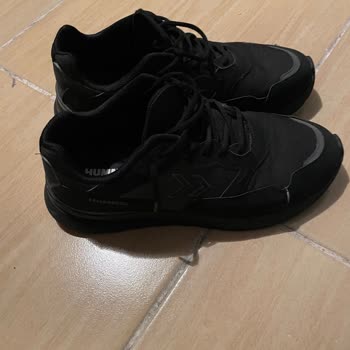Hummel Ayakkabıda Erken Açılma Sorunu