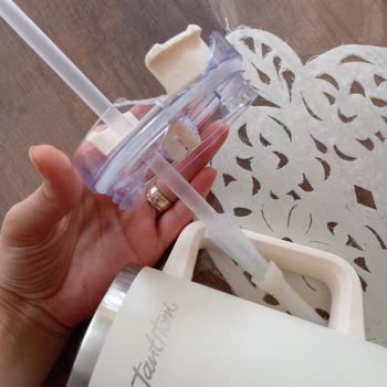 Tantitoni Pahalı Ve Dayanıksız Termos Kapağı Hayal Kırıklığı Yarattı