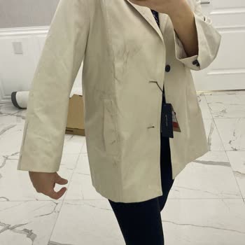 Massimo Dutti'den Gelen Hayal Kırıklığı: Çamurlu Trençkot