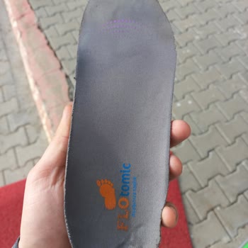 FLO'dan Aldığım Ayakkabının Tabanı Delindi