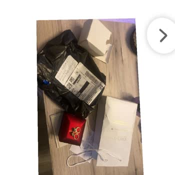 Altın Küpe İadesi Reddedildi: Eksik Kutular Ve Hatalı Kancalar