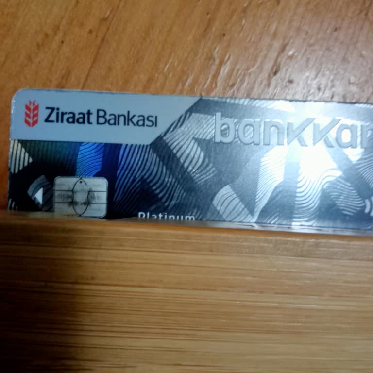Bankamatikte Sıkışan Para Ve Yetersiz Destek