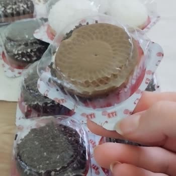 Eti Puf'ta Ters Ürün Yerleştirmesi Şoku