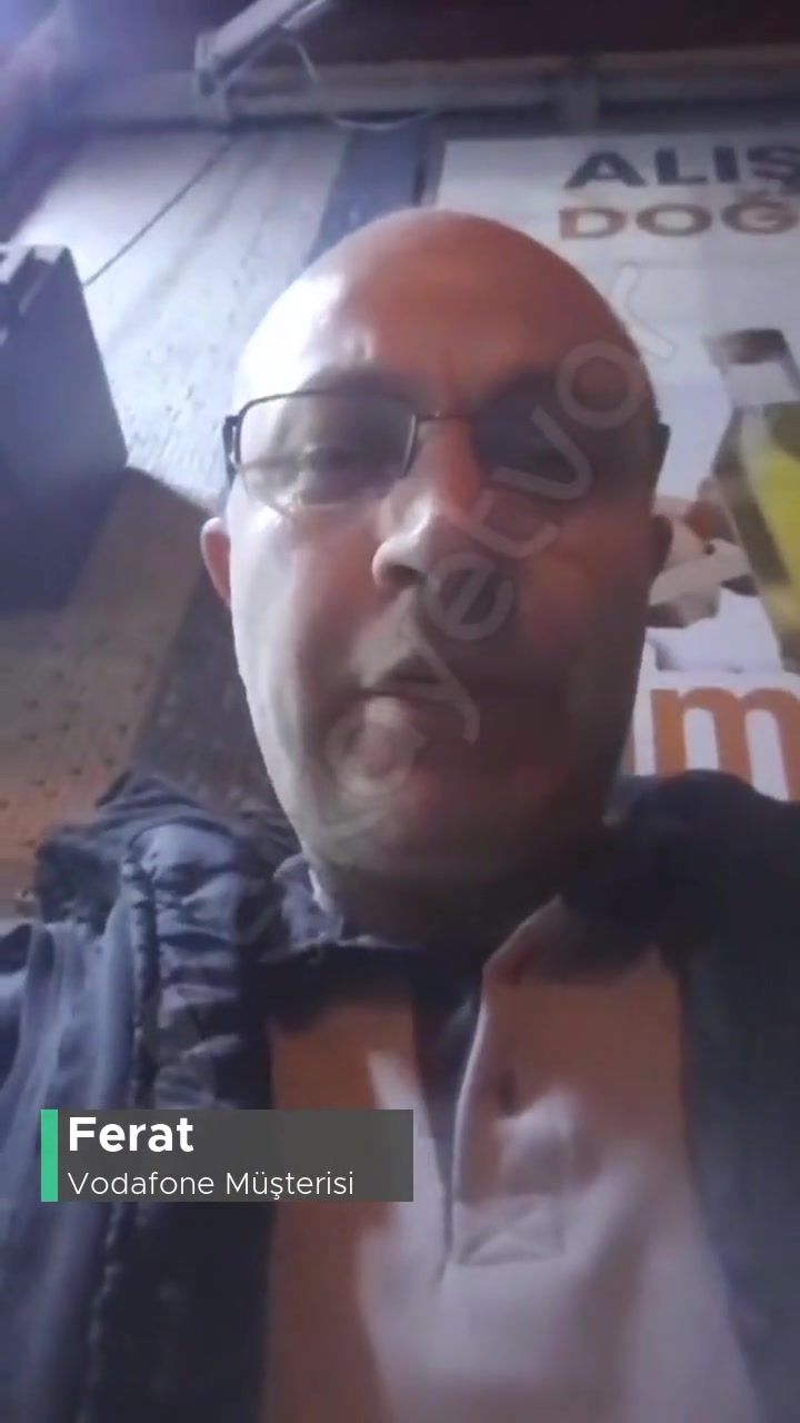 Vodafone Canlı İnsan İle Görüşmek İstiyoruz! videonun kapak resmi