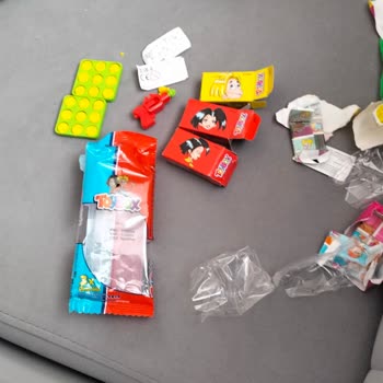 Aynı Oyuncaklarla Dolu Paketler: Tüketici Mağduriyeti