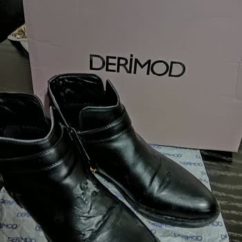 Derimod Botlarda Beklenmedik Deri Kabarması Sorunu