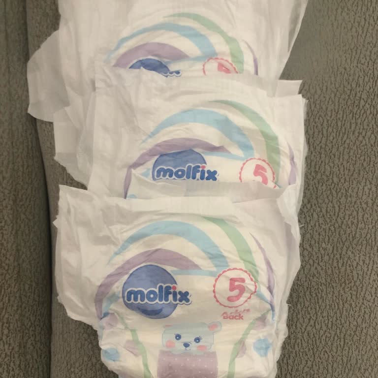 Kusurlu Molfix Bezleri Ve Eksik Bantlar