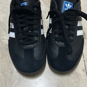 SuperStep Mağazasında Ayakkabı Renk Sorunu