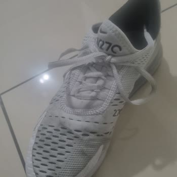 Nike Ayakkabıda Burun Kısmı Sorunu Ve Müşteri Hizmetleri Mağduriyeti