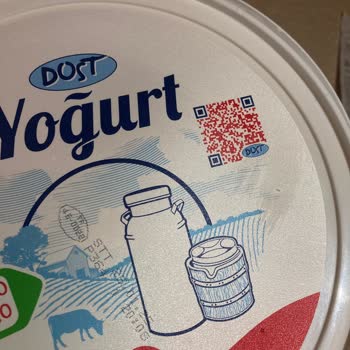 BİM Dost Yoğurdu: Lastik Gibi Ve Kötü Kokuyor