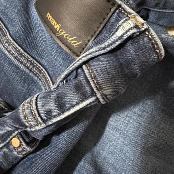 Boyner'den Aldığım Kot Pantolonun Hızlı Yıpranması