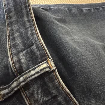 Boyner'den Aldığım Kot Pantolonun Hızlı Yıpranması