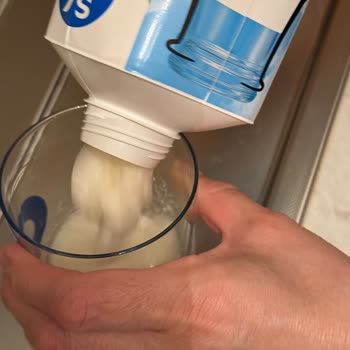 Tarihi Geçmemiş Süt Bozuk Çıktı!