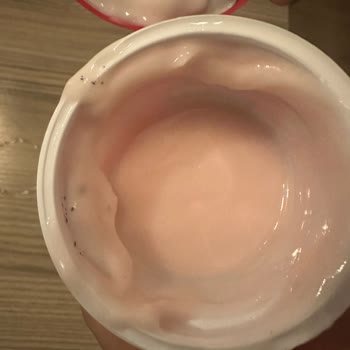 Danone Süprix Yoğurt Ambalaj Sorunu Ve Küf Şikayeti