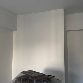 Boyalar Kapatmıyor, Mağduriyet Çözülmüyor!