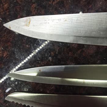 Karaca Züccaciye Overcut Bıçak Seti: Büyük Hayal Kırıklığı!