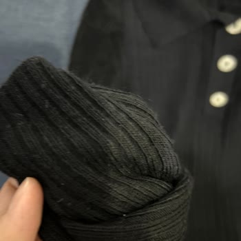 İlk Yıkamada Hayal Kırıklığı: Triko Elbise Sorunu
