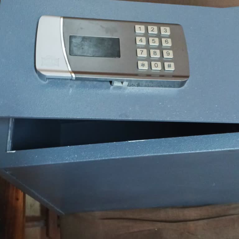 Kale Kilit Para Kasasında Şifre Sorunu!