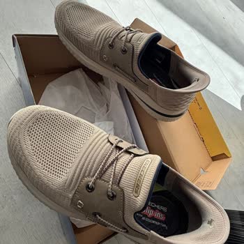 Skechers Delson 3.0 Ruth Heel Pillow Tore, Warranty Claim Denied