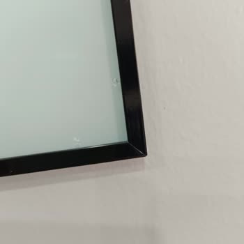 Yanıltıcı Ürün Renkleri Ve Kalitesiz Çerçeve