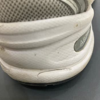 New Balance Ayakkabıda Beklenmedik Kalite Sorunları