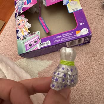 Polly Pocket Elbise Sorunu: Hasarlı Ürün Şikayeti