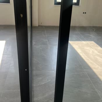 Ersa Cam Alüminyum Hatalarının Arkasında Durmayan Bir Firma