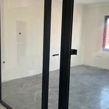 Ersa Cam Alüminyum Hatalarının Arkasında Durmayan Bir Firma