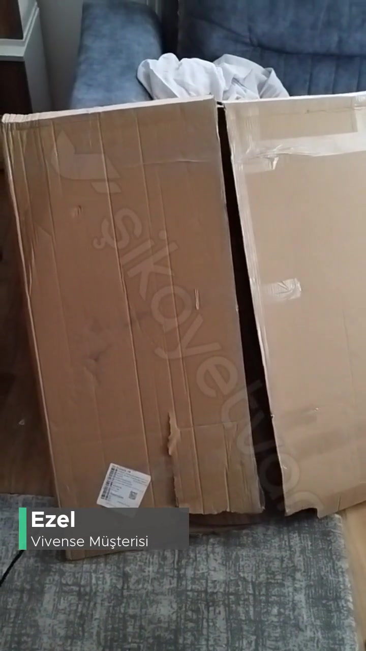Vivense Kırık Masa Gönderiyor! videonun kapak resmi