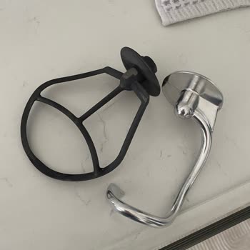 Mikser Aparatı Bulaşık Makinesinde Karardı