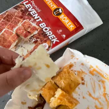 Levent Börek Ürününde Yoğun Koku Ve Kalitesiz Hamur Sorunu