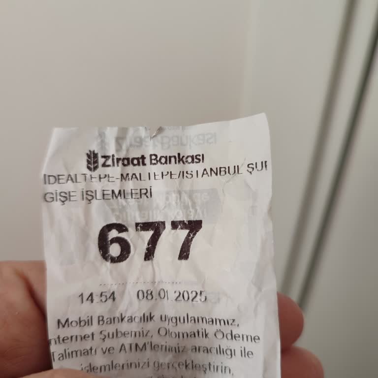 Ziraat Bankası Şubesinde Uzun Süre Bekletildim