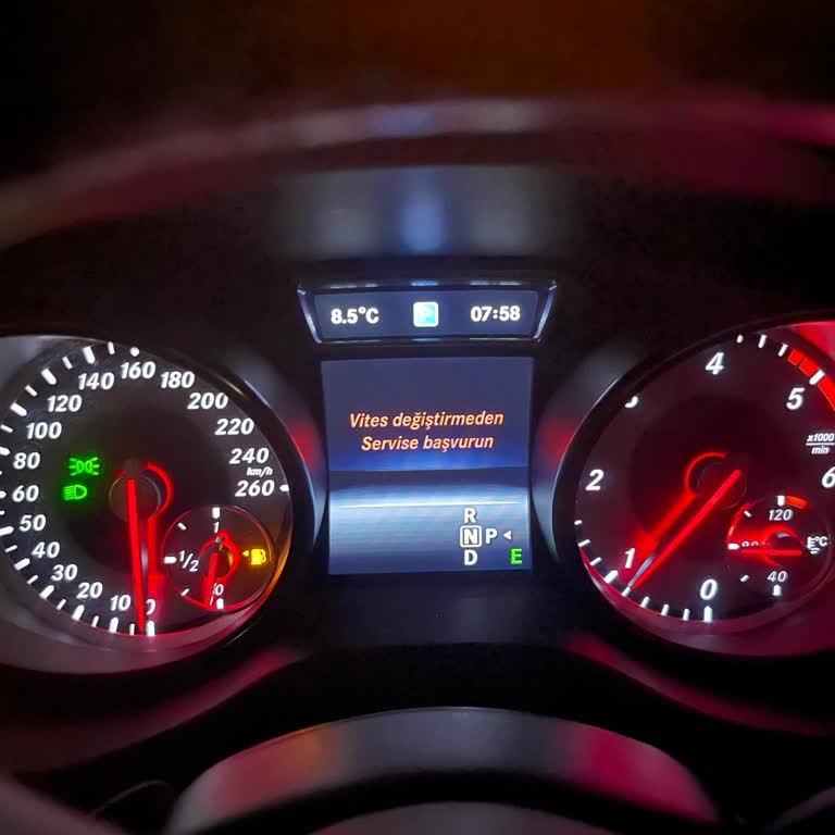 Mercedes Cla 180 Modelinde Tekrarlayan Uyarı Sorunu
