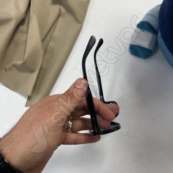 Tom Ford Gözlüklerde Sürekli Oksitlenme Ve Müşteri Hizmetleri İlgisizliği