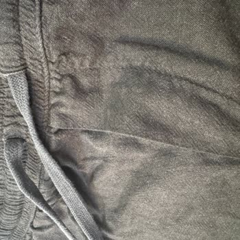 Zara Ürün Kalitesinde Hayal Kırıklığı: İade Taleplerine Yetersiz Yanıt