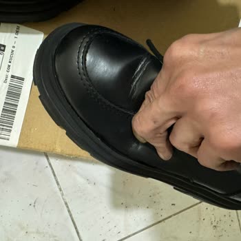 Zara Ürün Kalitesinde Hayal Kırıklığı: İade Taleplerine Yetersiz Yanıt