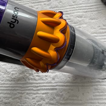 Dyson V15 Süpürge Ve Müşteri Hizmetleri Hayal Kırıklığı