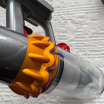 Dyson V15 Süpürge Ve Müşteri Hizmetleri Hayal Kırıklığı