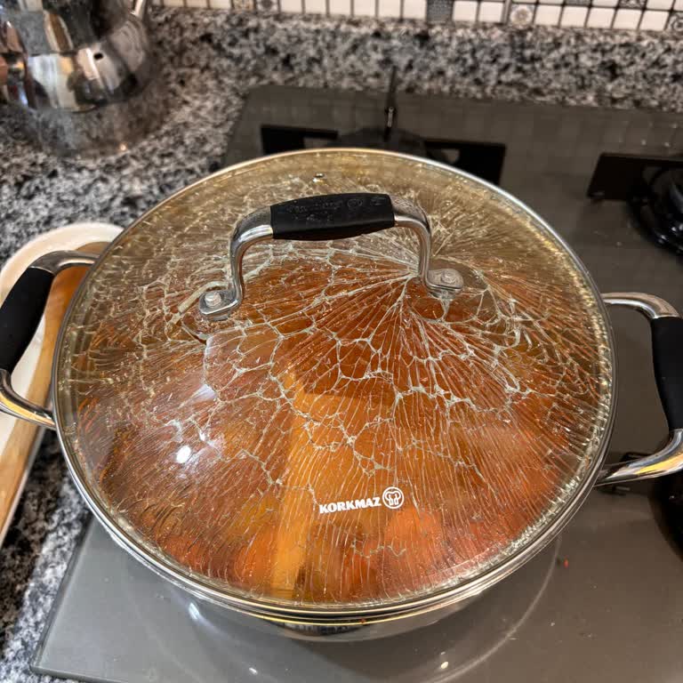 Korkmaz Çelik Tencere Seti Kapağı Patladı: Değişim Talebi