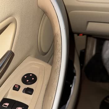 BMW 418İ Araçta Kapı Kolu Ve Deri Çatlaması Sorunları