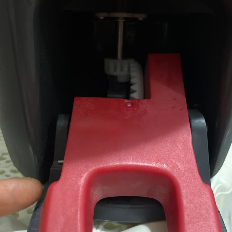 Vileda Turbo Temizlik Setinde Pedal Sorunu