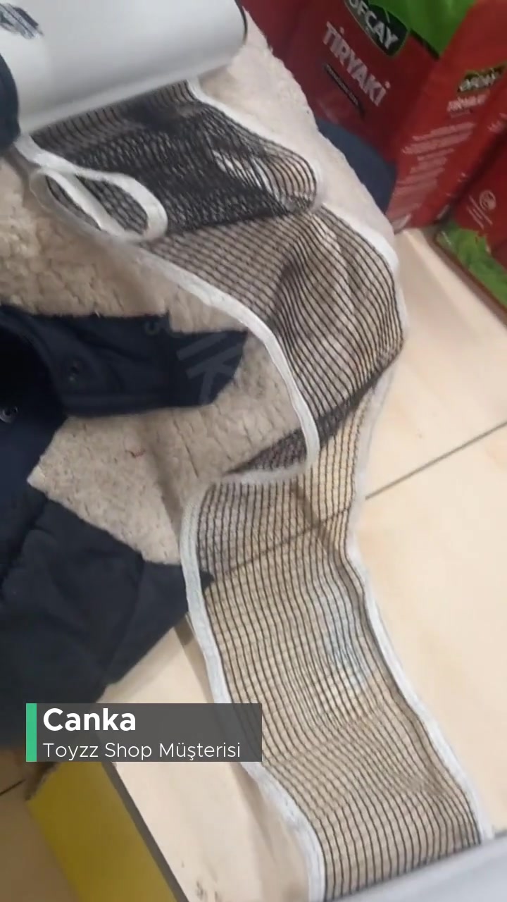 Toyzz Shop'taki Mağazasındaki Umursamazlık Ve Müşteri Memnuniyetsizliği! videonun kapak resmi